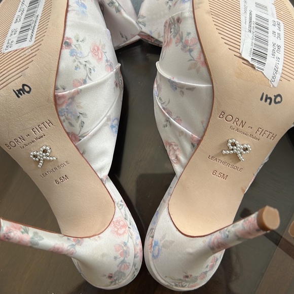 Antonio Melani x Born on Fifth Arden Floral Bow Family Matching Dress Sandals - Picture 11 of 16